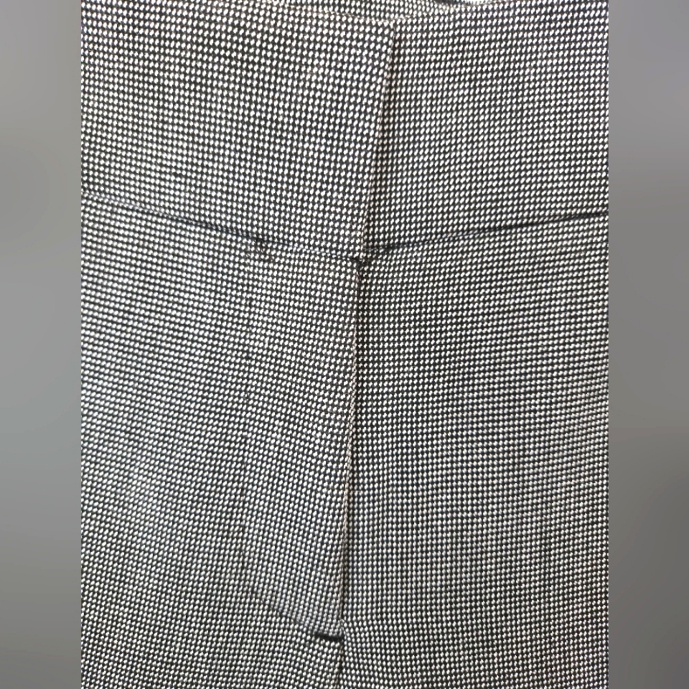 Anne Klein Slacks - Picture 5 of 8